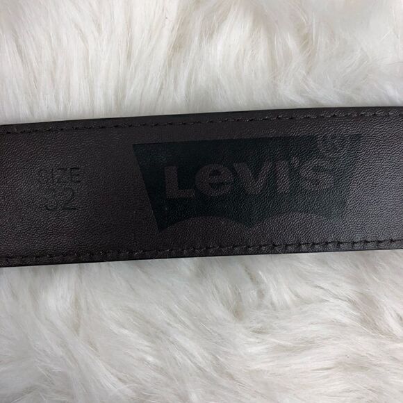 Levi’s | bonded leather belt Sz 32 - Picture 4 of 6